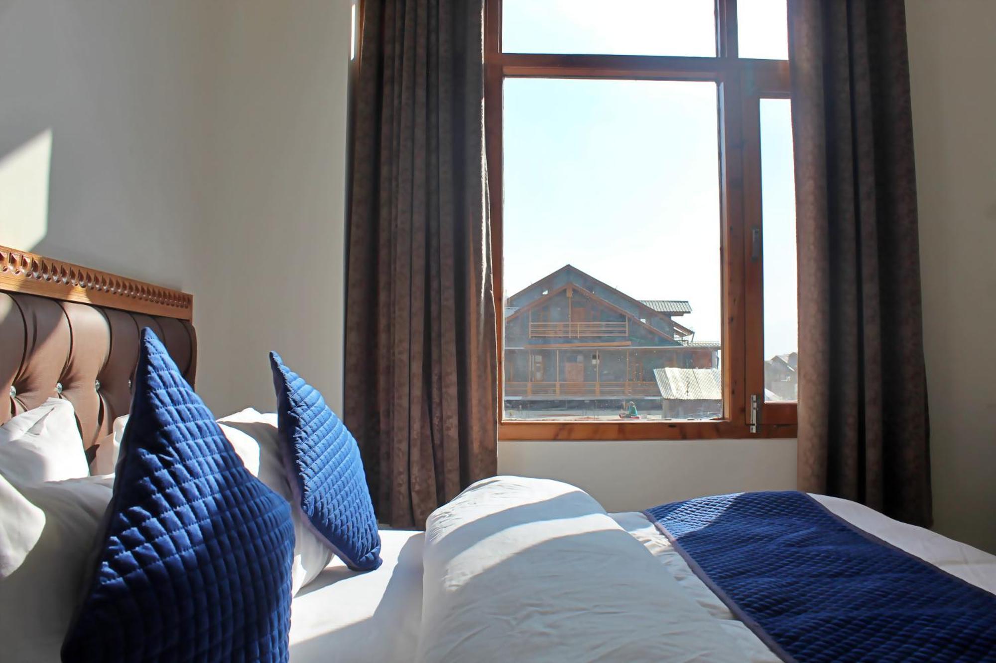 The Richie Royal Inn Manāli エクステリア 写真